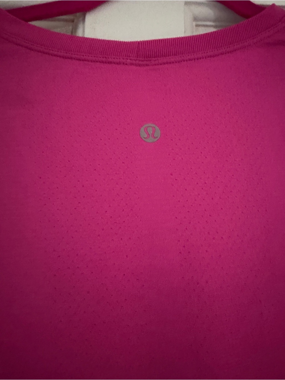 Sleeveless lululemon Scoop Neck Women's Top - Bright Pink - Picture 3 of 4